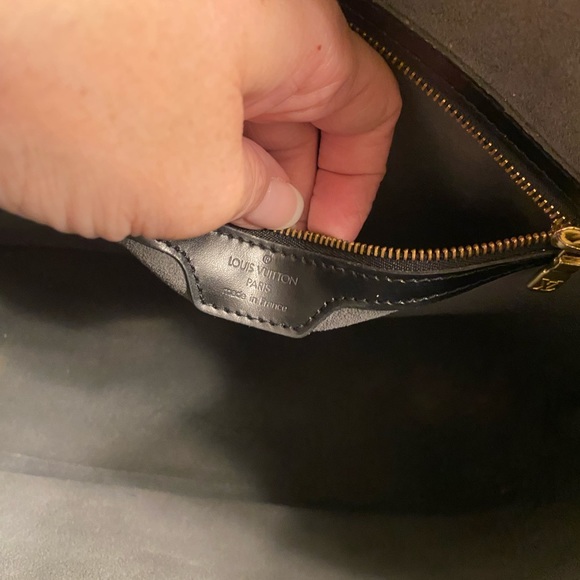 Louis Vuitton Lussac Epi Leather Shoulder Bag - Picture 12 of 16